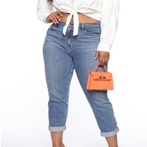 NWT 2X PLUS SIZE MOM JEANS
